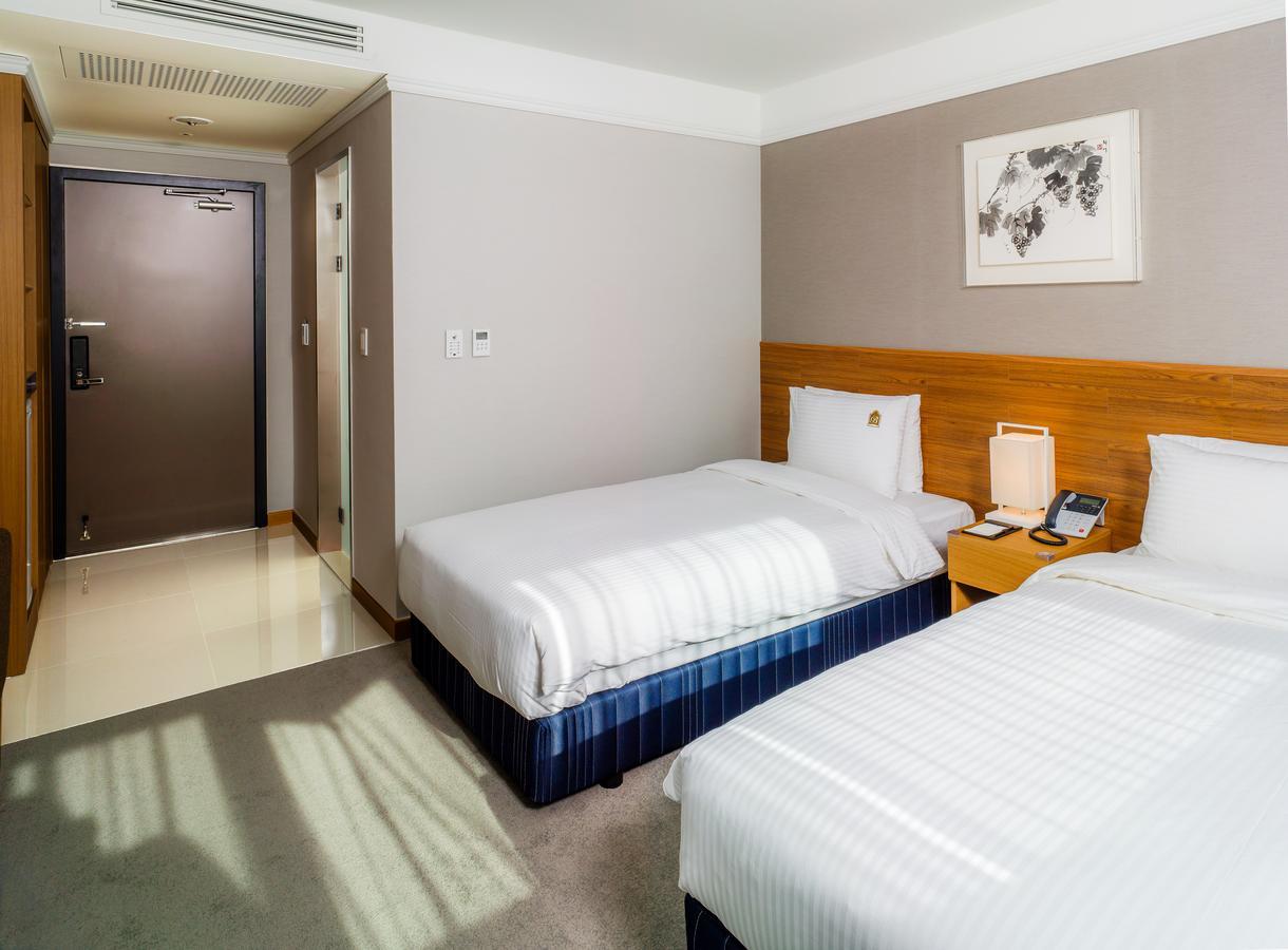 Benikea Premier Hotel Dongdaemun Сеул Екстер'єр фото